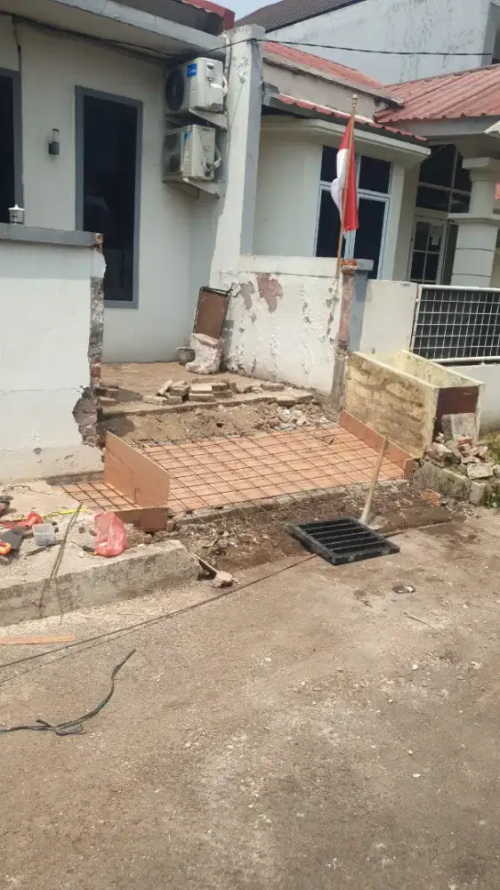Nyari kerjaan tukang bangunan