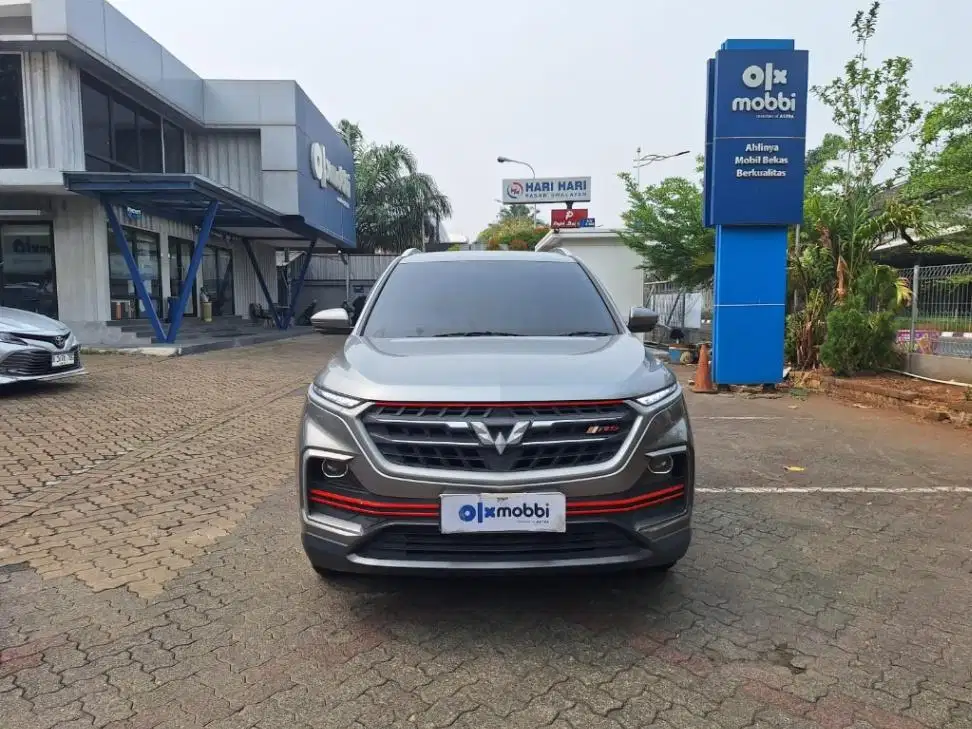 Wuling Almaz 1.5 Smart Enjoy 7-Seater Bensin-AT 2022