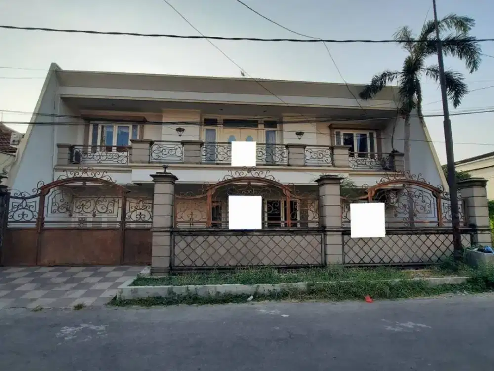 Rumah Mewah Modern 2 Lantai Dharmahusada Indah ■ Hadap Timur ■ Row Jalan 3 Mobil