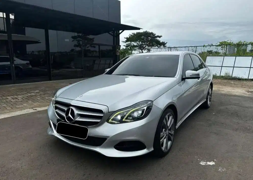 Mercedes-Benz E250 2014 Bensin