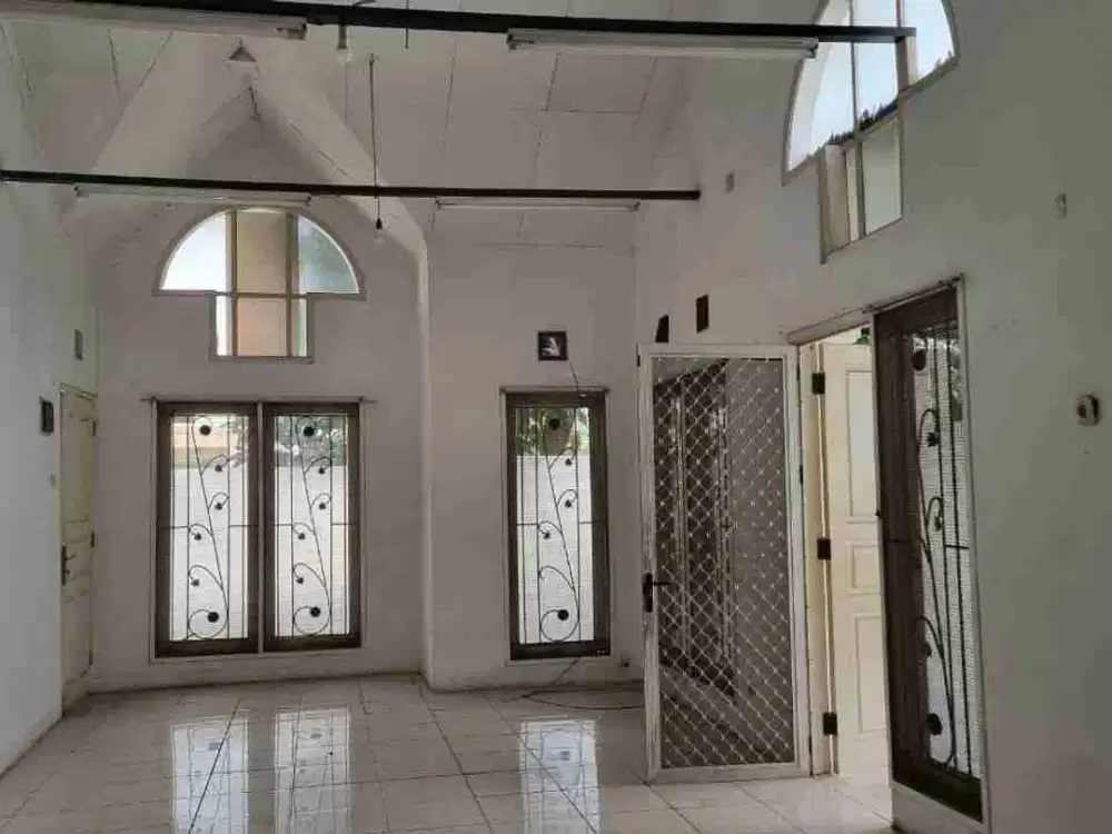 Dijual Rumah Hook Cluster Taman Sari, Harapan Indah Bekasi