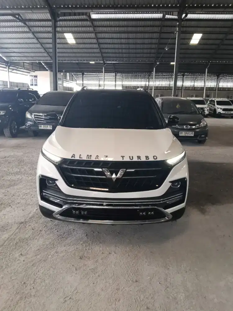 Wuling almaz 2019 exclutive 5 seater