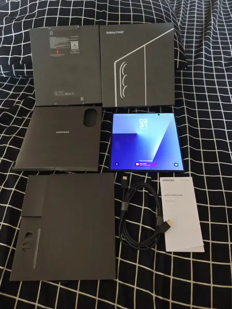 Samsung Z-Fold 7 16/1TB ex sein Fullset ori bisa tt handphone