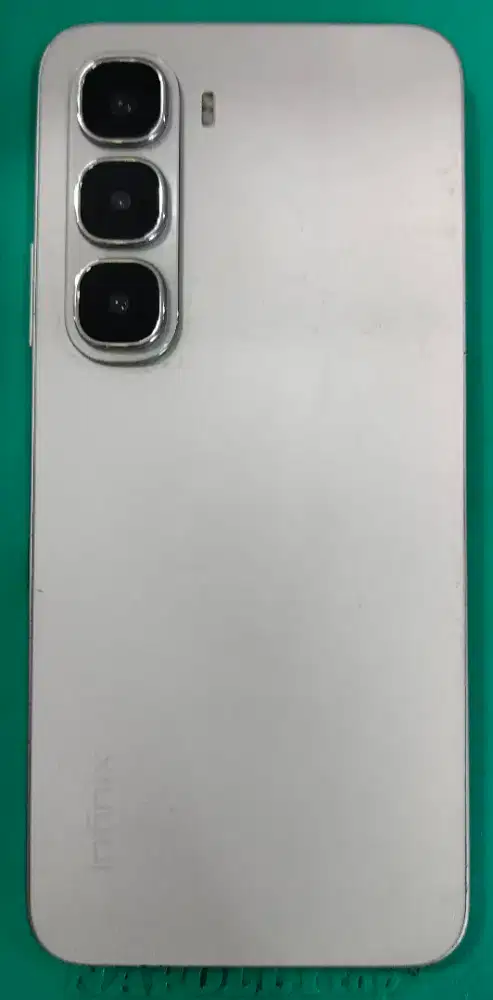 INFINIX HOT 60i 8+8/256Gb HP+DUS AJA