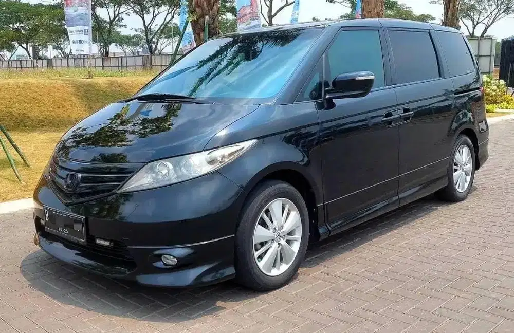 Honda elysion tahun 2010