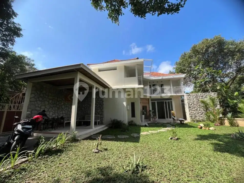 Dijual Rumah Baru 2 Lantai Tepi Sungai Tukad Badung Denpasar Utara, 3Kt, SHM, Rp 3,7 Miliar