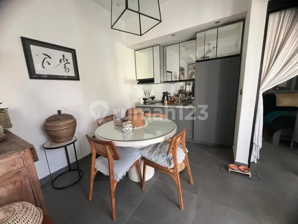 Monthly Rental Stylish Tropical Villa Tumbak Bayuh Canggu, 2Br, Private Pool, Idr 35 Million/Month