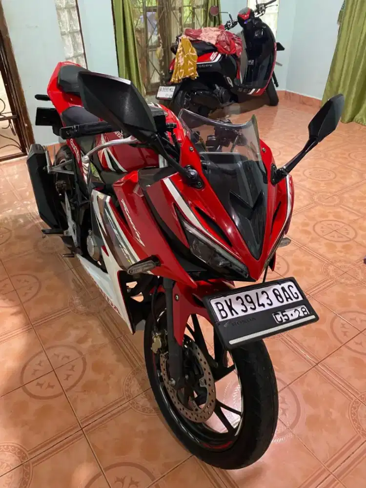 CBR150R sports tahun 2017