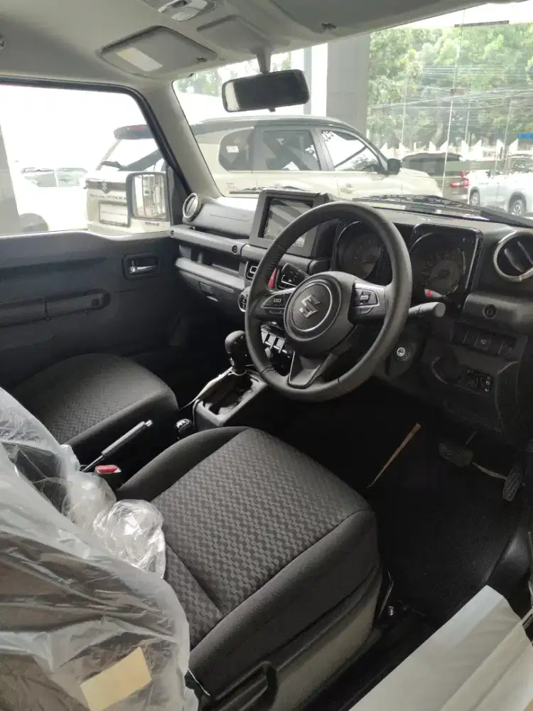 Jimny 3 pintu 2025