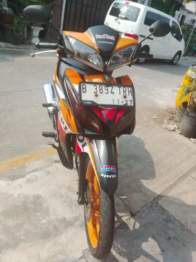 Honda blade repsol 2012