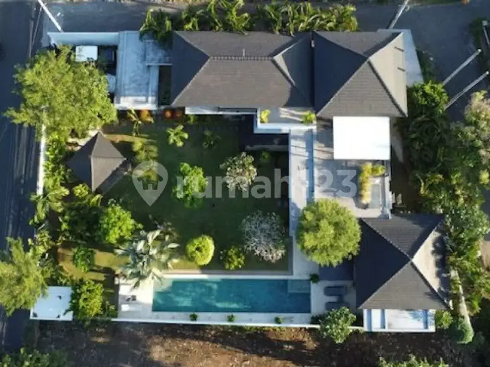 Full Furnished, Villa, SHM, Dekat Landmark, tersedia Kolam Renang Pribadi