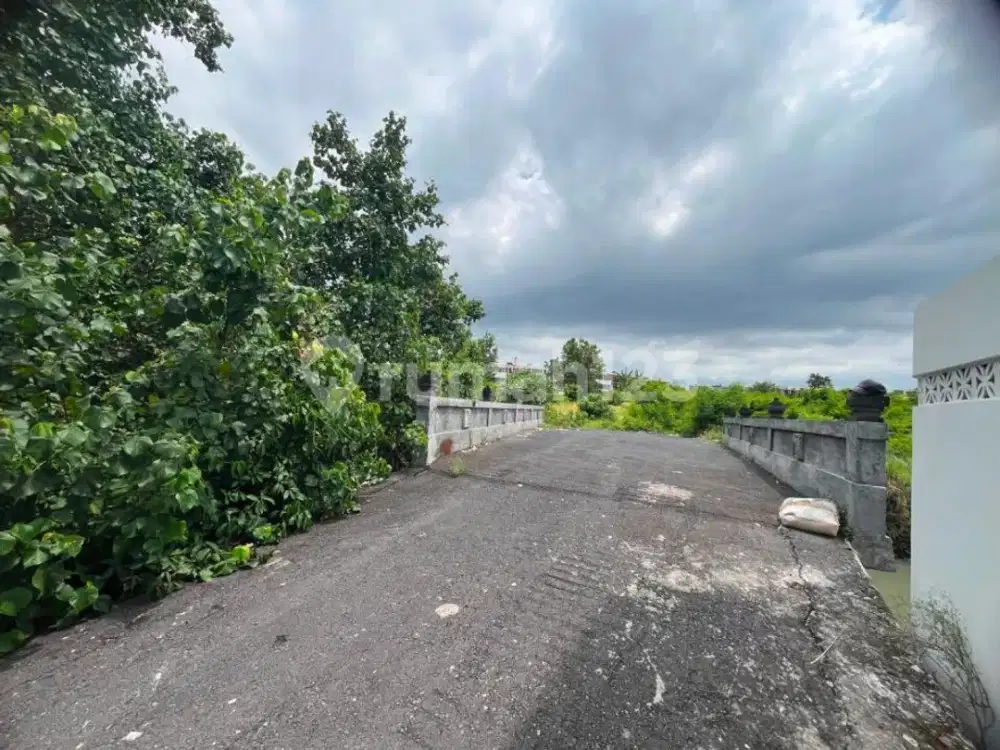 Land For Sale In Pantai Munggu Badung, Minutes From The Beach, 200M² Plot, SHM, Rp1.91 Billion