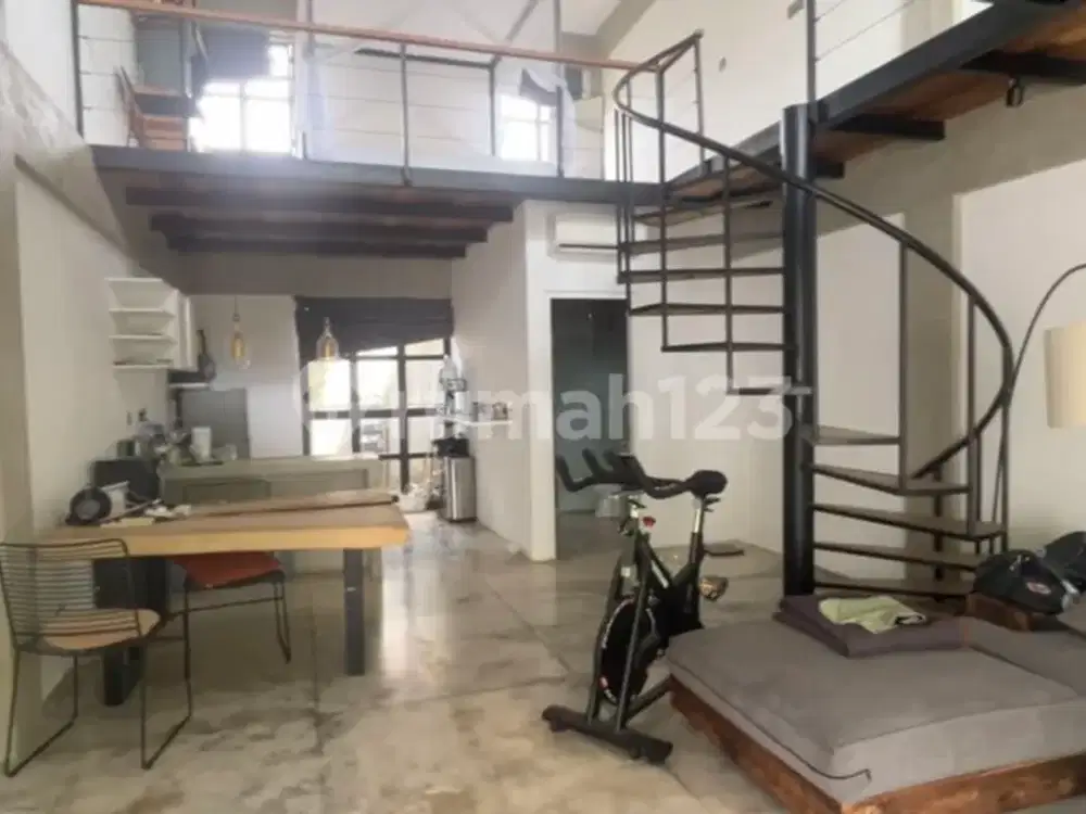 Stylish Loft Villa With Private Pool In Prime Location | Leasehold Until 2050