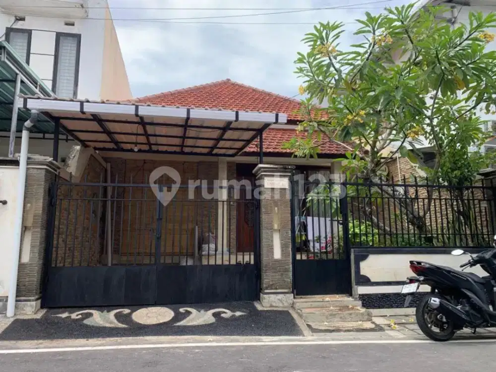 Beautiful Home For Sale/Rent In Nusa Dua, Jl. Dharmawangsa, 2Br, Renovated 2025, Idr 1.78 Billion / Idr 144 Million Per Year