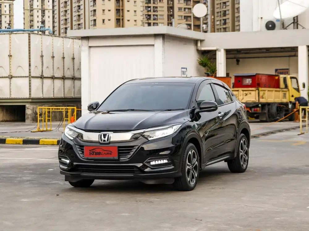 Honda HRV SE Matic 2021 Hitam genap