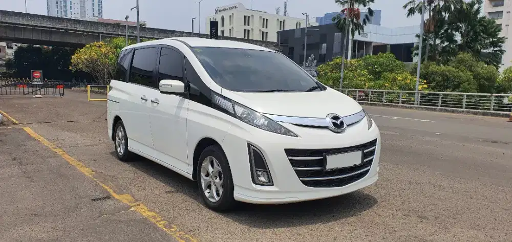 Mazda Biante matic AT 2013