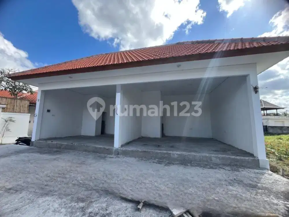For Lease Commercial Space (Ruko) Jalan Subak Canggu North Kuta Badung, Main Road Frontage, Idr 100 Million/Year