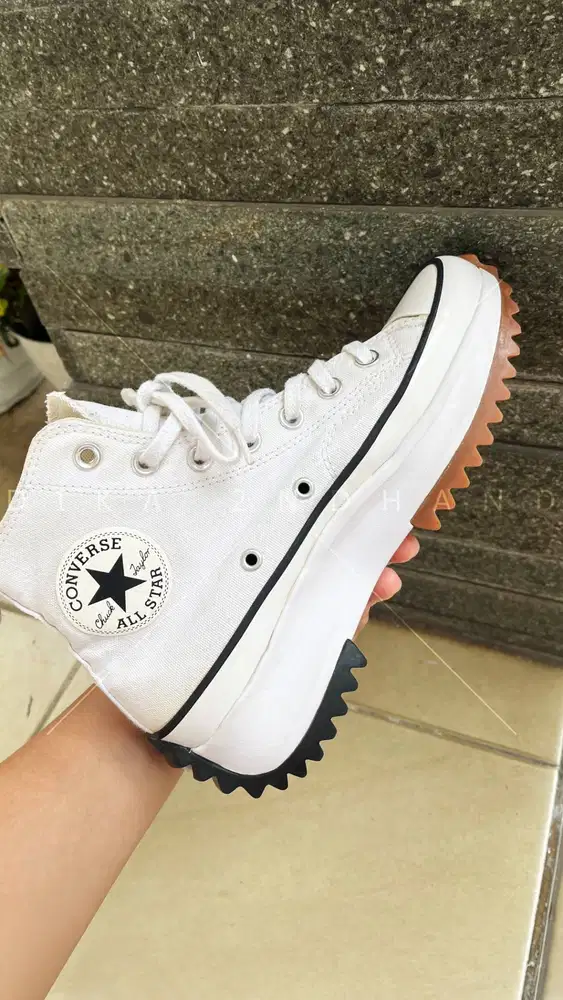 Converse Run Star Hike Hi White 38 Original / Sepatu Cewek