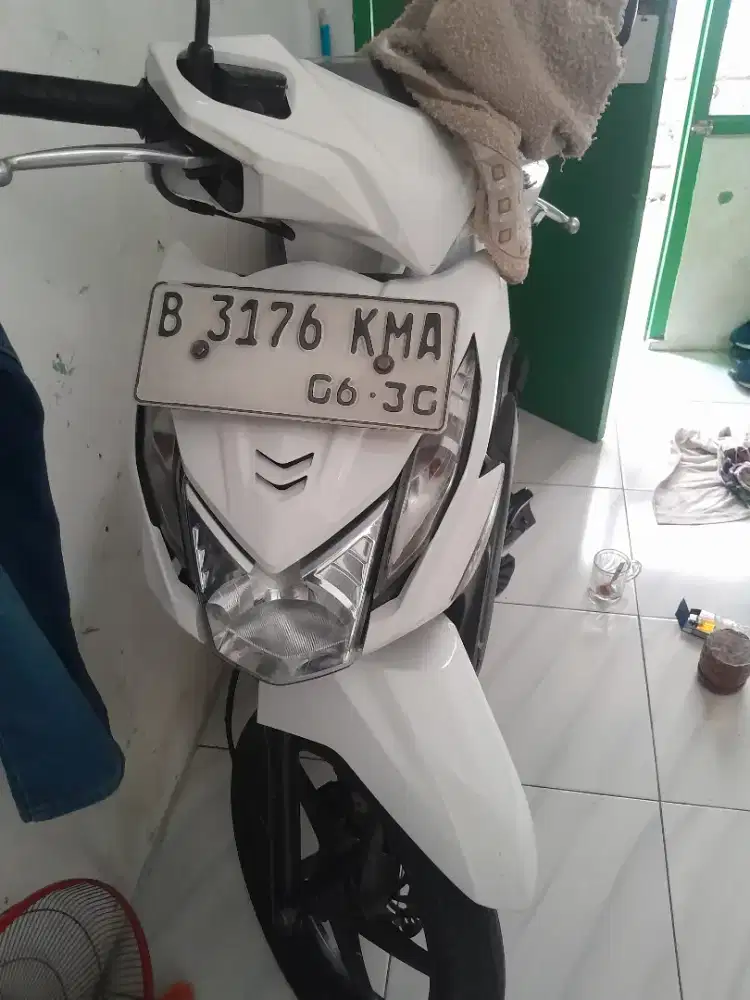 Dijual honda beat 2013