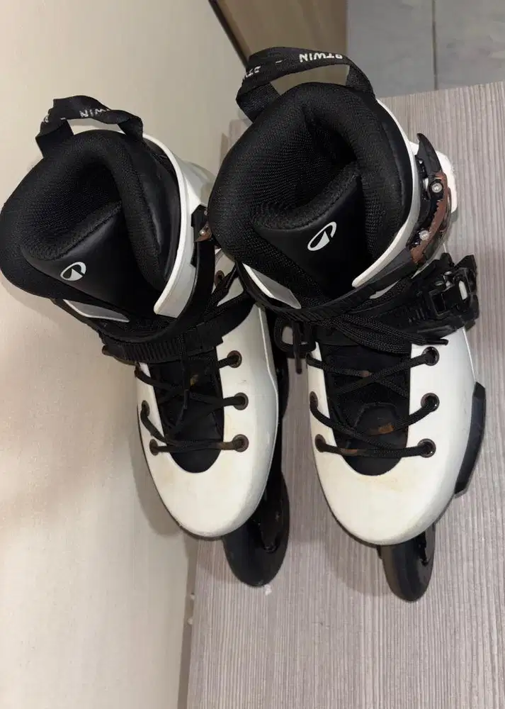 Sepatu roda / inlineskate Oxelo mf900 3 wheels 110