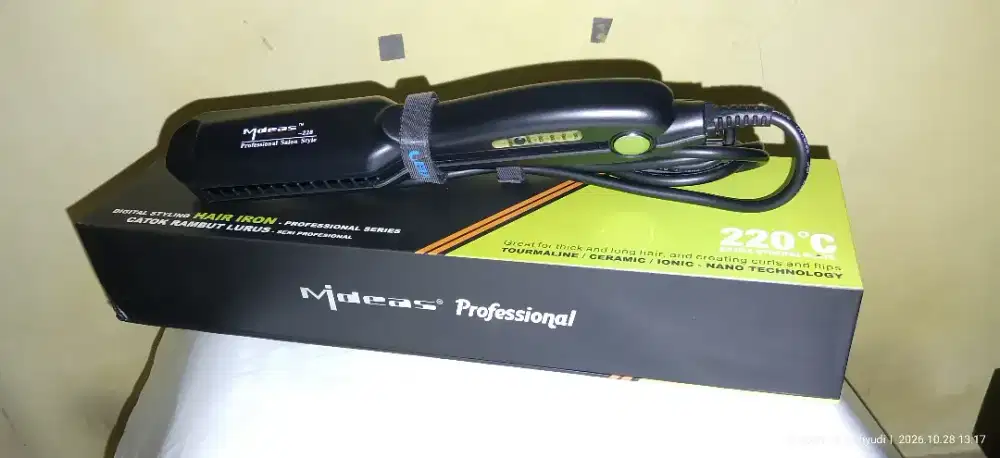 Catokan rambut Mideas profesional salon
