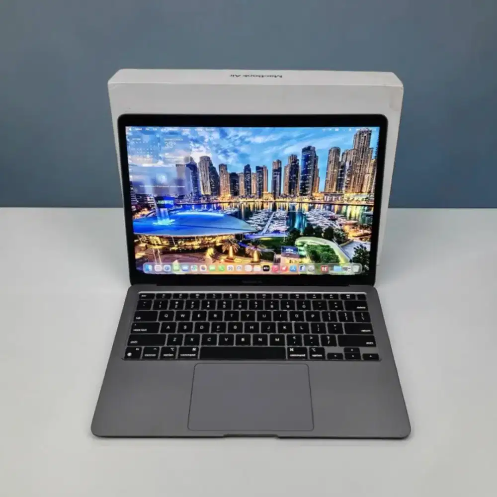 MacBook Air M1 2020 - Ringan, Powerfull, Hemat Baterai