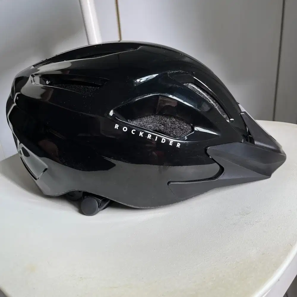 Helm sepeda rockrider decathlon