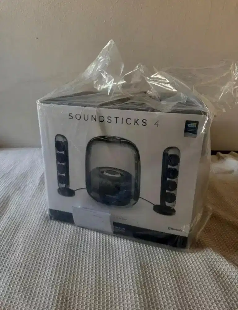 Bluetooth Speaker Harman Kardon Soundsticks 4 Black Like New