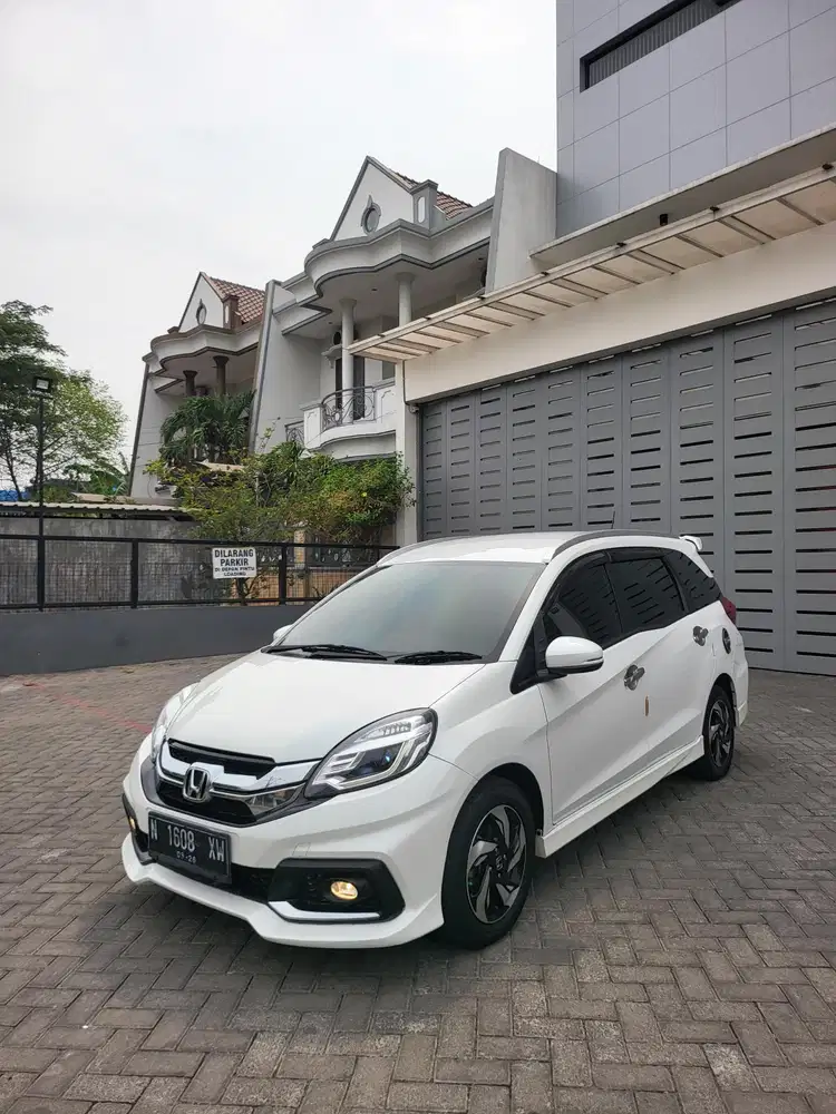 MOBILIO RS 2016 KREDIT MURAH