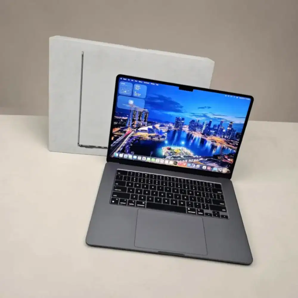 MacBook Air 15 Inch M3 2024 Laptop Ringan Kinerja Cepat