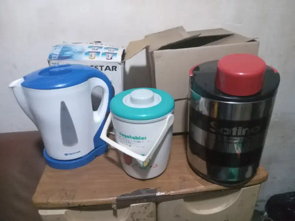 Alat makan BARU Teko Termos Listrik