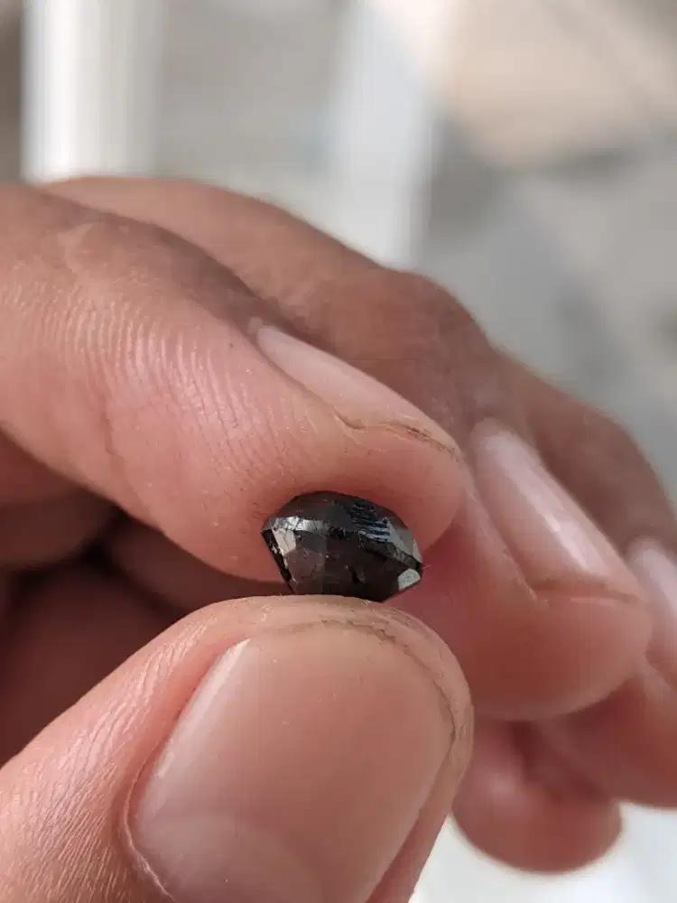 Black Diamond Natural lepas