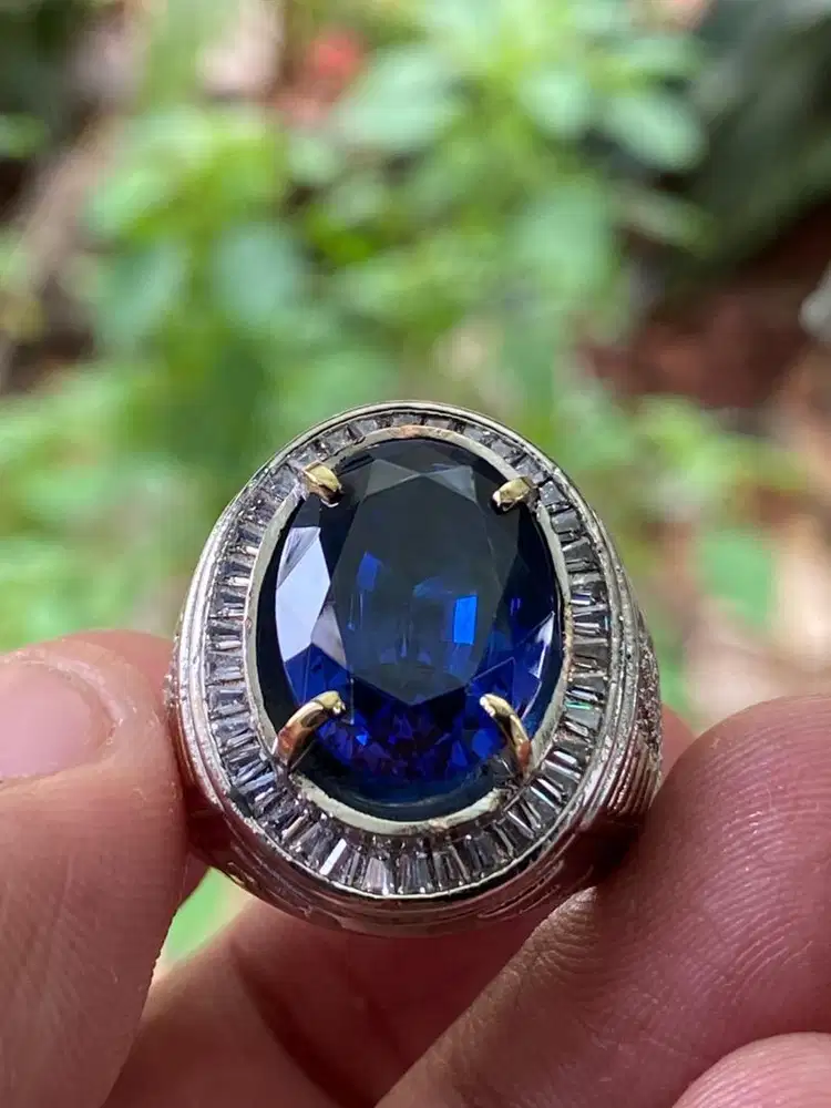 Batu King Sapphire Ring 8/9