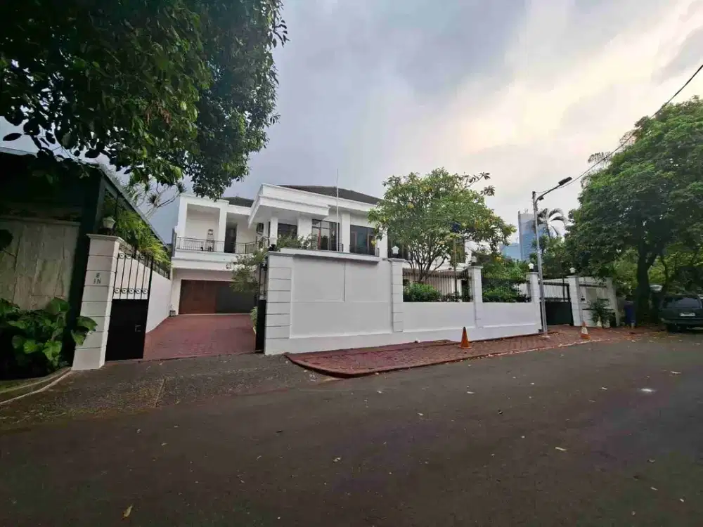 Disewakan Rumah Mewah Di Patra Kuningan Jakarta Selatan