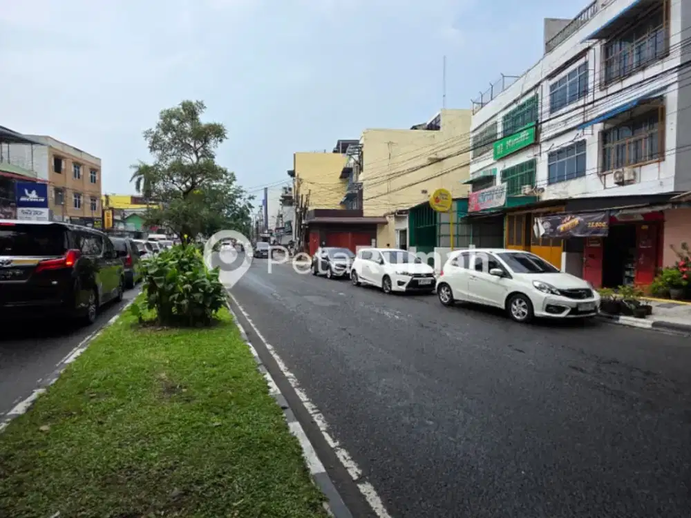 DIJUAL RUKO STRATEGIS JALAN BRIGJEND KATAMSO - MEDAN MAIMUN (hendy)