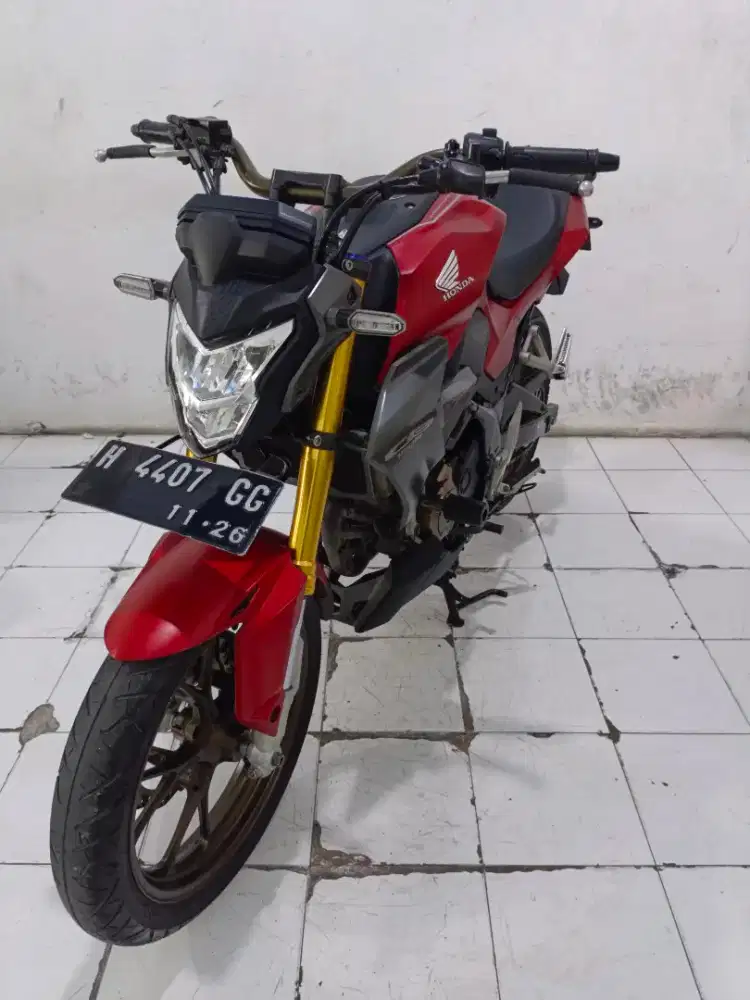 honda cb 150R merah thn 2021