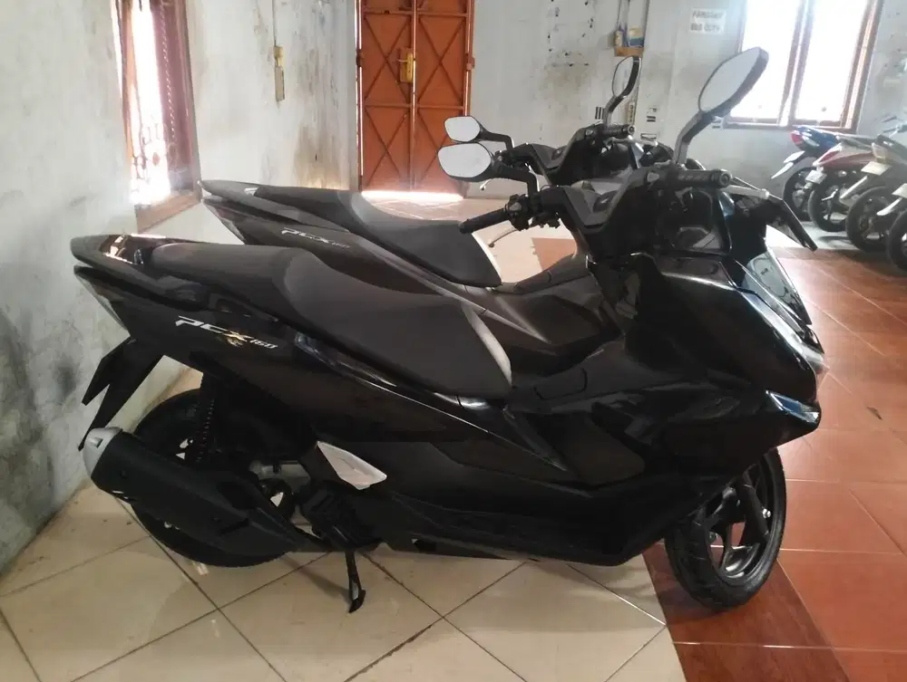 Honda PCX 160 CBS murah