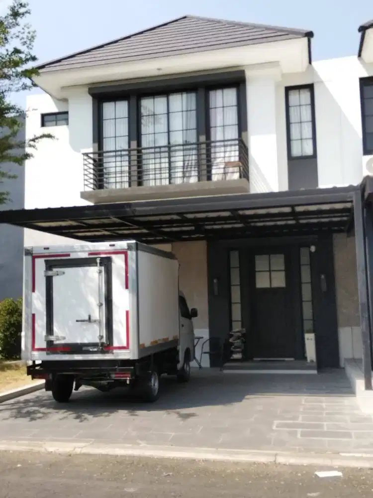 DIJUAL RUMAH MEWAH MINIMALIS SIAP HUNI SEMI FURNISHED
