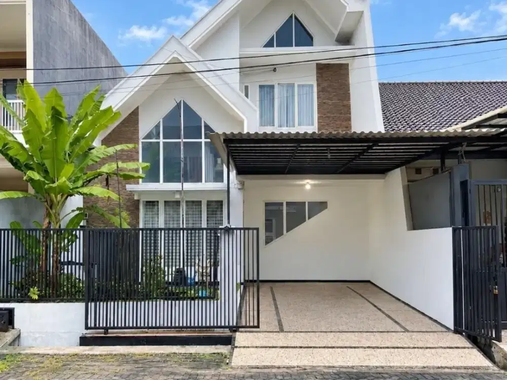 Dijual rumah siap huni manyar jaya