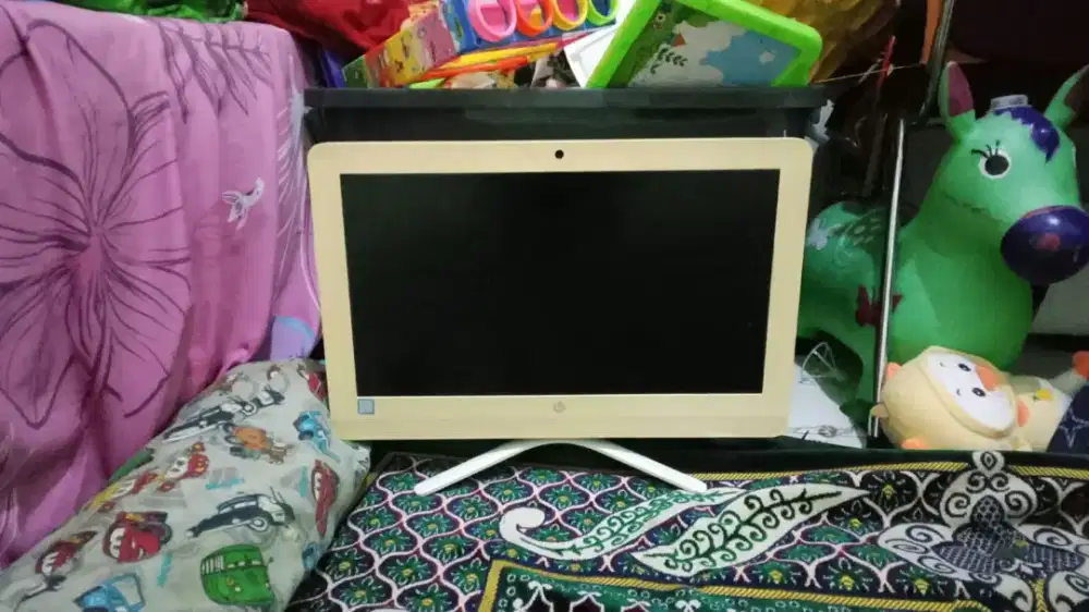 PC DESKTOP ALL IN ONE MERK HP