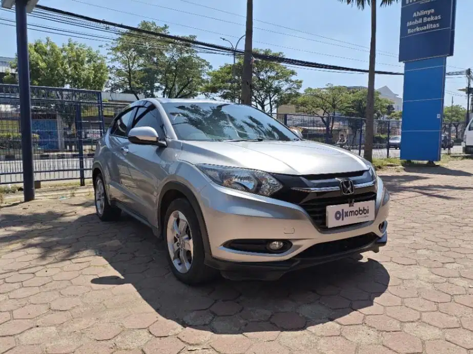 DP MURAH Honda HR-V 1.5 E Bensin-AT 2018 Abu CKKTB