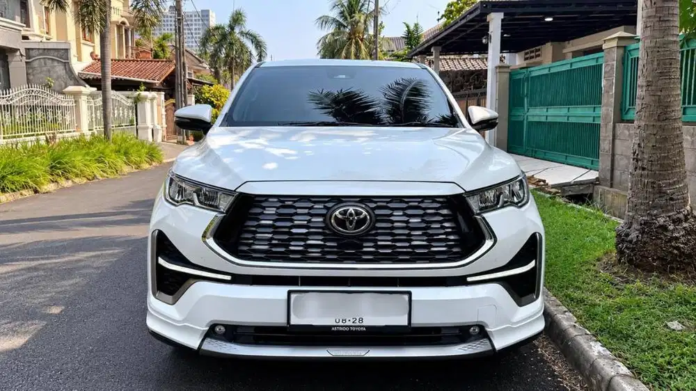 2023 Toyota Kijang Innova Zenix 2.0 Q Hybrid TSS Modellista
