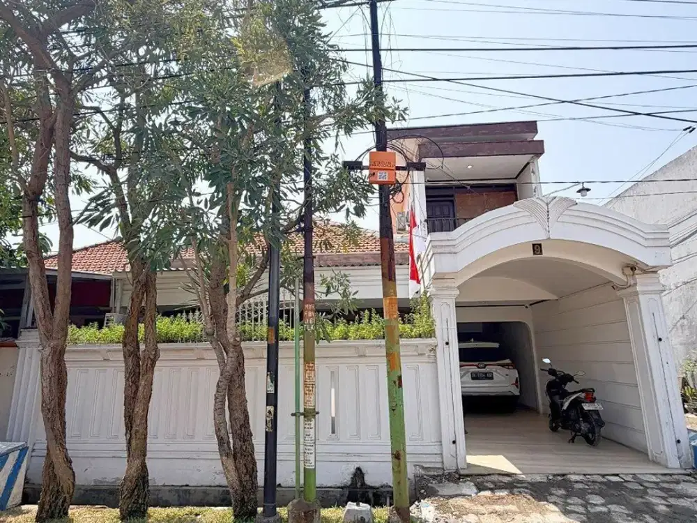Rumah Kantor di Barata Jaya - Ngagel, Ada Taman Depan dan Belakang, Cocok untuk Kantor, Notaris, Distributor, Konsultam, Lembaga Pendidikan, Yayasan,