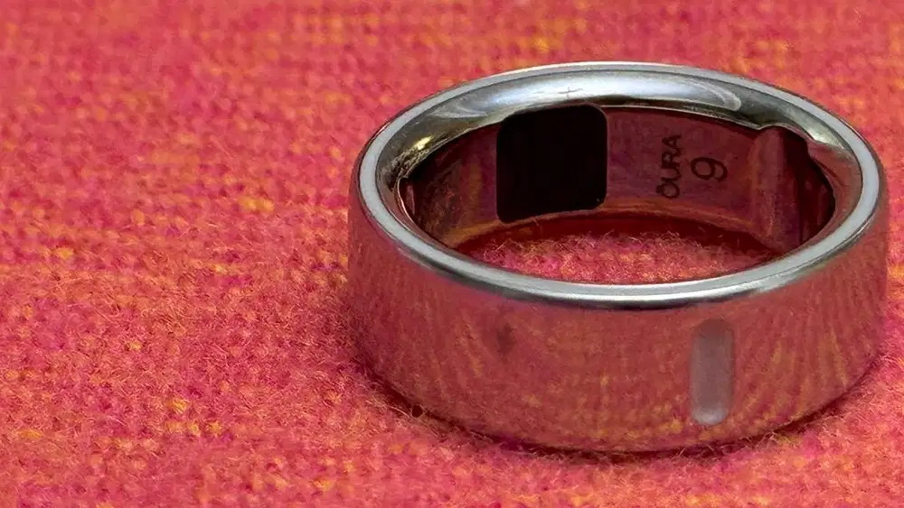 Oura Ring 4 - Silver, Size 9