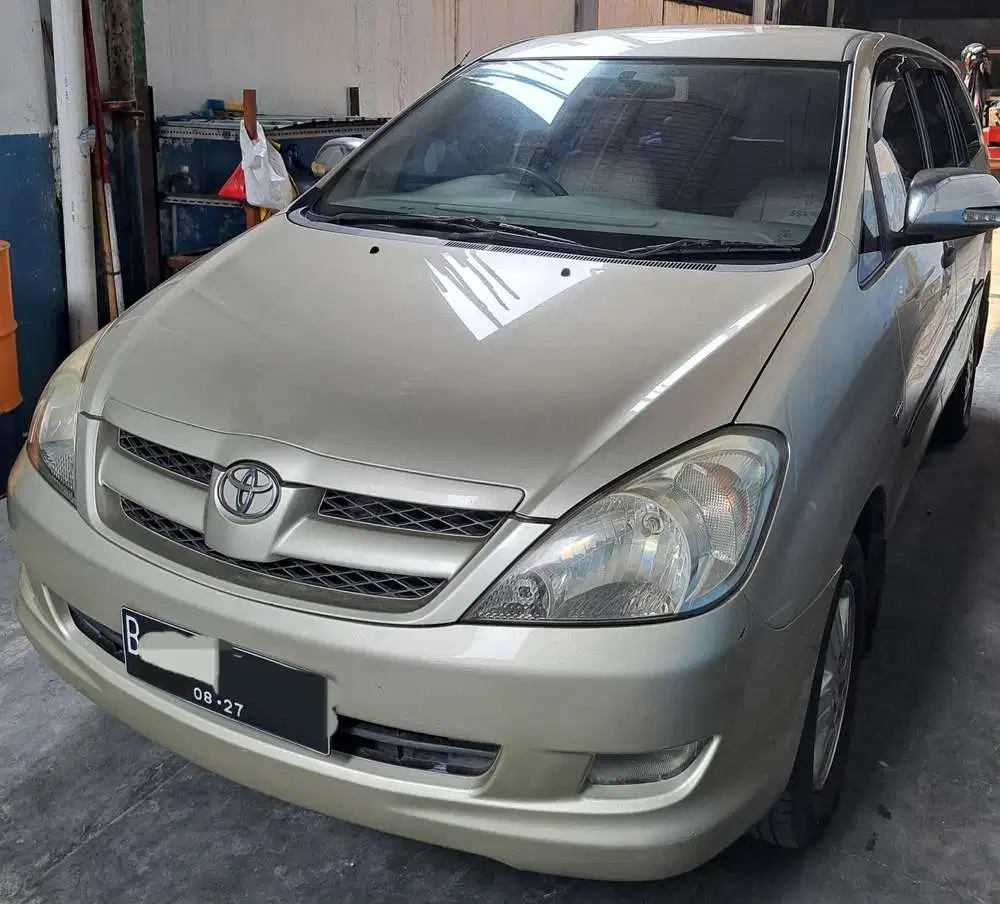 Toyota Kijang Innova 2007 Bensin