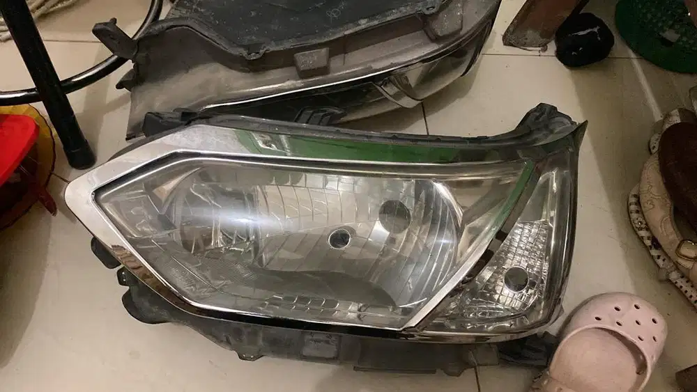 Headlamp Avanza