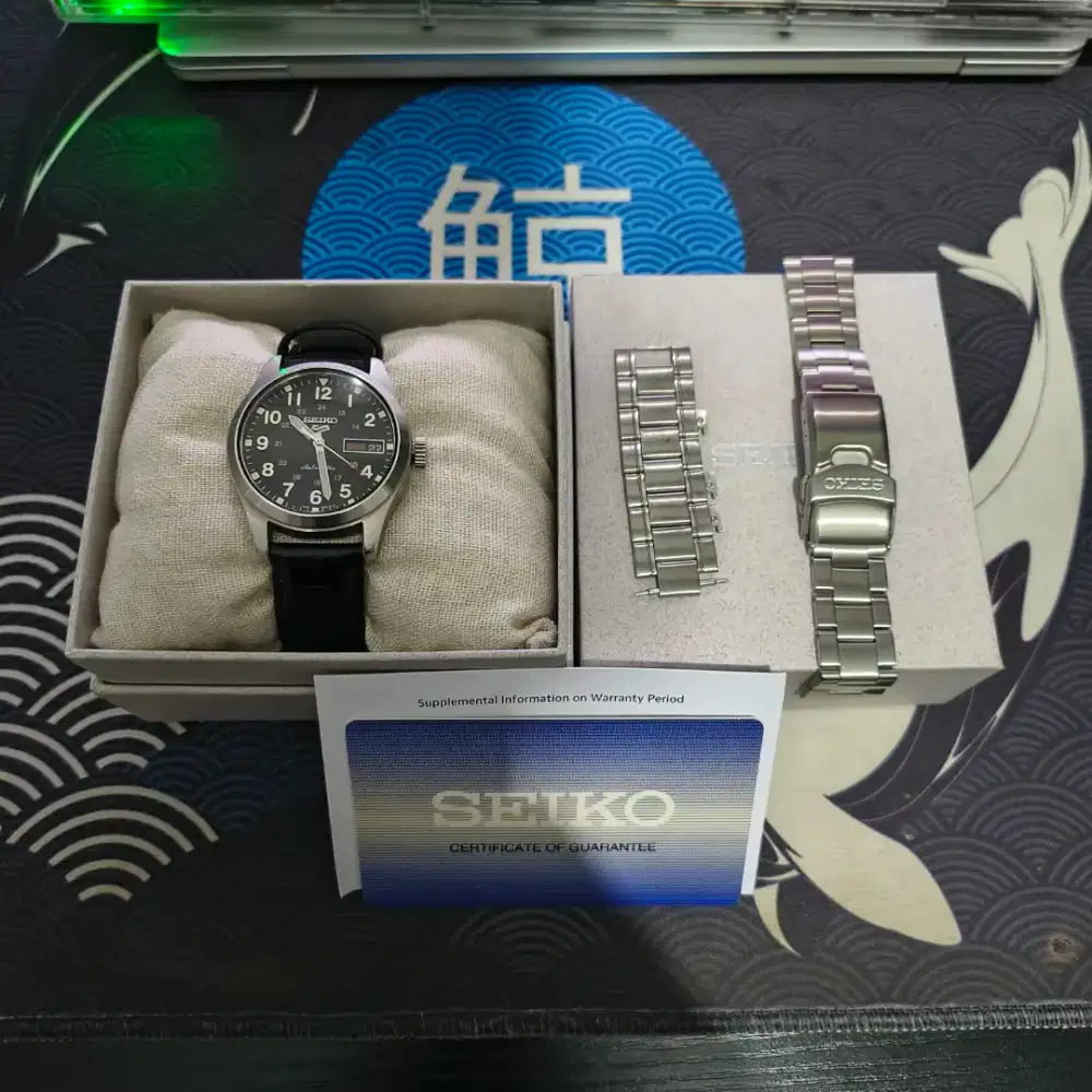 Seiko 5 Automatic - SRPJ81K1