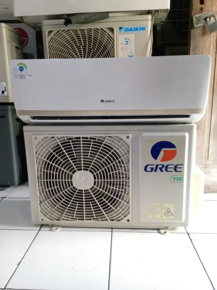 AC GREE 3/4 PK ISTIMEWA