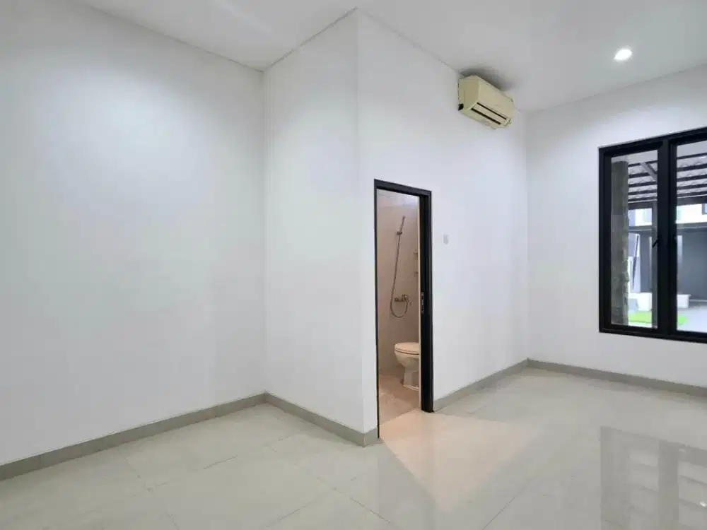 Rumah Imperial Beach, Palm Beach, Pakuwon City MINIMALIS, SIAP HUNI