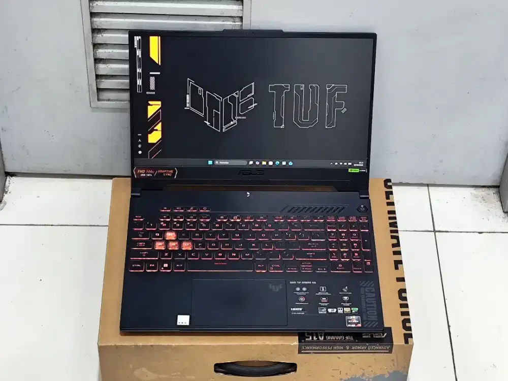 ASUS TUF Gaming A15 Ryzen 7-7735HS NVIDIA GEFORCE RTX 4060